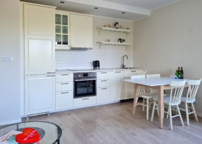 Wynajem apartamentów, domków i pokoi nad morzem