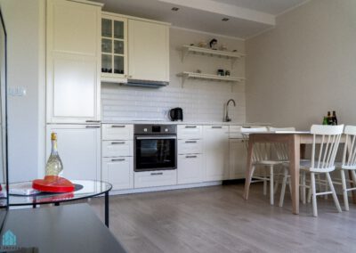 Wynajem apartamentów, domków i pokoi nad morzem